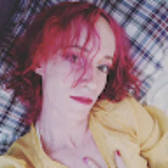 Meet your Posher, Lynn - Picture 1 of 1